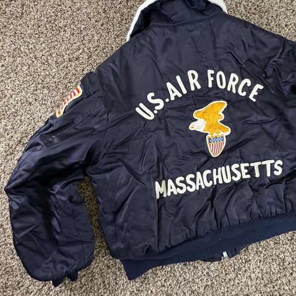 Vintage B-15 U.S. Air Force Bomber Jacket Massachusetts Patch Small - Picture 10 of 12